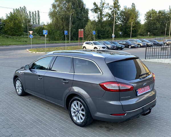 Коричневий Форд Мондео, об'ємом двигуна 2 л та пробігом 244 тис. км за 7600 $, фото 2 на Automoto.ua