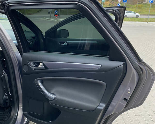 Коричневый Форд Мондео, объемом двигателя 2 л и пробегом 244 тыс. км за 7400 $, фото 23 на Automoto.ua