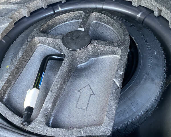 Коричневий Форд Мондео, об'ємом двигуна 2 л та пробігом 244 тис. км за 7600 $, фото 16 на Automoto.ua