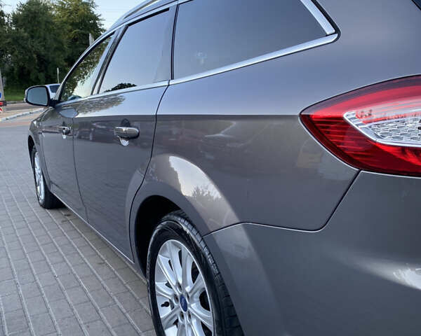 Коричневий Форд Мондео, об'ємом двигуна 2 л та пробігом 244 тис. км за 7600 $, фото 12 на Automoto.ua