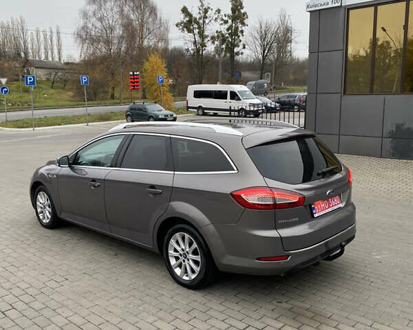 Коричневый Форд Мондео, объемом двигателя 2 л и пробегом 244 тыс. км за 7400 $, фото 2 на Automoto.ua