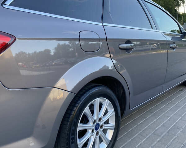 Коричневий Форд Мондео, об'ємом двигуна 2 л та пробігом 244 тис. км за 7600 $, фото 10 на Automoto.ua