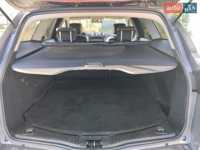 Коричневий Форд Мондео, об'ємом двигуна 1.6 л та пробігом 255 тис. км за 9401 $, фото 43 на Automoto.ua