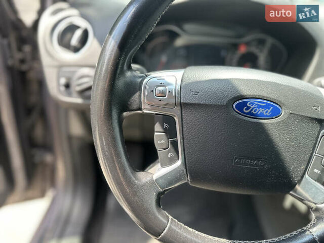 Форд Мондео 2014 в Киеве на Automoto.ua Коричневый Форд Мондео, объемом двигателя 2 л и пробегом 250 тыс. км за 7499 $, фото 9 на Automoto.ua