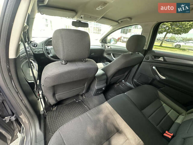 Форд Мондео 2014 в Киеве на Automoto.ua Коричневый Форд Мондео, объемом двигателя 2 л и пробегом 250 тыс. км за 7499 $, фото 22 на Automoto.ua