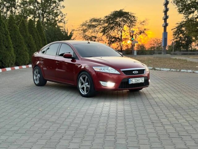 Красный Форд Мондео, объемом двигателя 1.8 л и пробегом 360 тыс. км за 4500 $, фото 7 на Automoto.ua