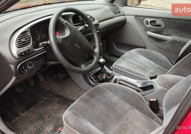 Червоний Форд Мондео, об'ємом двигуна 1.8 л та пробігом 273 тис. км за 1200 $, фото 11 на Automoto.ua