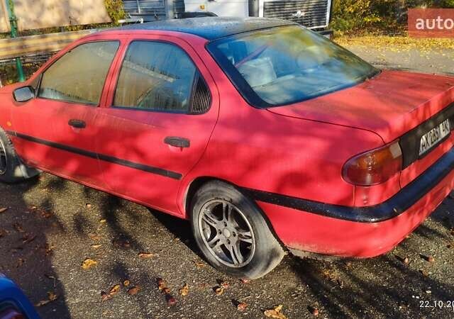 Червоний Форд Мондео, об'ємом двигуна 1.8 л та пробігом 273 тис. км за 1200 $, фото 14 на Automoto.ua