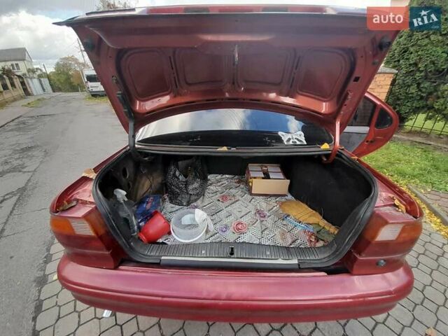 Красный Форд Мондео, объемом двигателя 1.6 л и пробегом 350 тыс. км за 1700 $, фото 15 на Automoto.ua