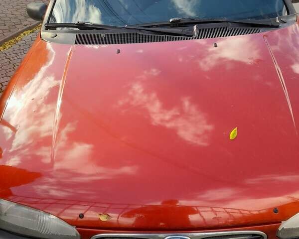 Красный Форд Мондео, объемом двигателя 1.6 л и пробегом 350 тыс. км за 1700 $, фото 6 на Automoto.ua