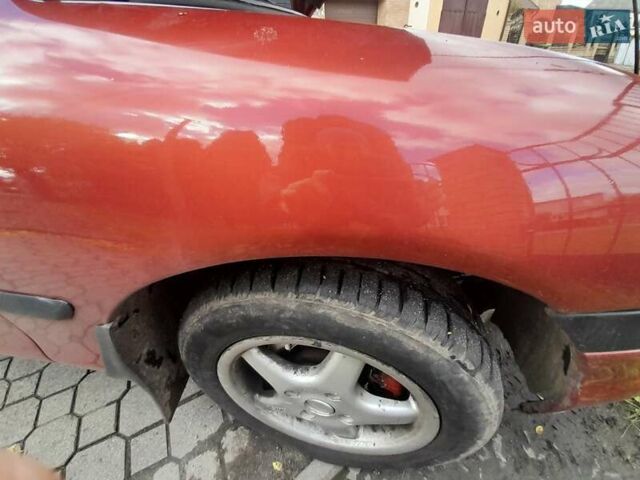 Красный Форд Мондео, объемом двигателя 1.6 л и пробегом 350 тыс. км за 1700 $, фото 24 на Automoto.ua