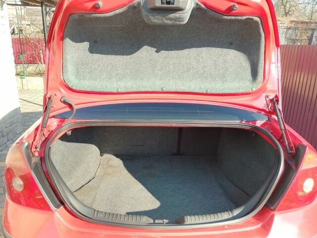 Красный Форд Мондео, объемом двигателя 1.8 л и пробегом 352 тыс. км за 3000 $, фото 11 на Automoto.ua