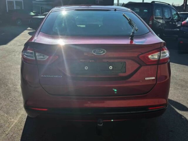 Красный Форд Мондео, объемом двигателя 1.5 л и пробегом 71 тыс. км за 6000 $, фото 4 на Automoto.ua