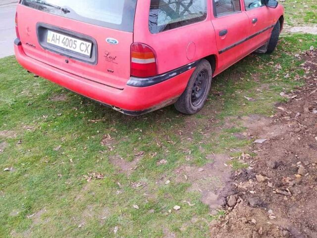 Красный Форд Мондео, объемом двигателя 1.8 л и пробегом 256 тыс. км за 800 $, фото 3 на Automoto.ua