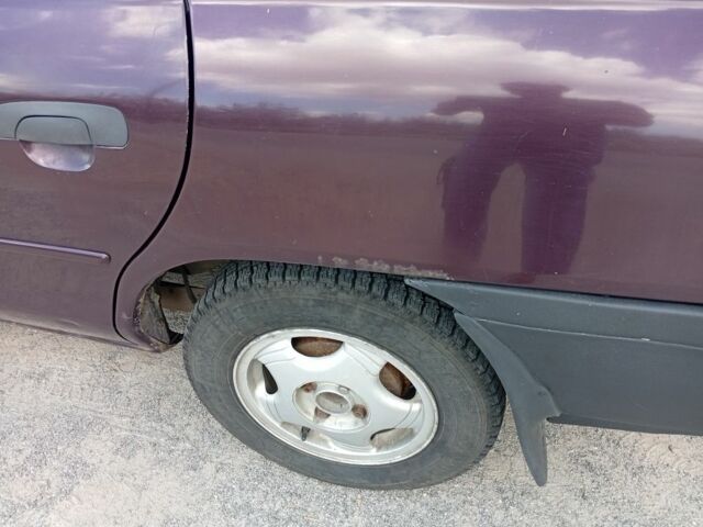 Красный Форд Мондео, объемом двигателя 1.8 л и пробегом 396 тыс. км за 1200 $, фото 21 на Automoto.ua