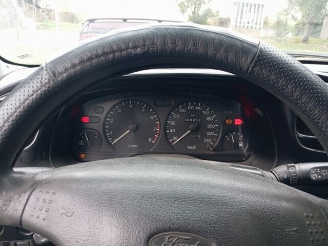 Форд Мондео 1998 в Мукачеве на Automoto.ua Красный Форд Мондео, объемом двигателя 2 л и пробегом 386 тыс. км за 800 $, фото 7 на Automoto.ua