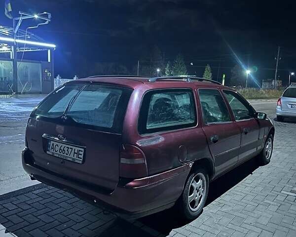 Червоний Форд Мондео, об'ємом двигуна 1.8 л та пробігом 370 тис. км за 2200 $, фото 2 на Automoto.ua