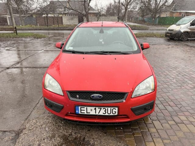 Червоний Форд Мондео, об'ємом двигуна 1.6 л та пробігом 200 тис. км за 2550 $, фото 3 на Automoto.ua