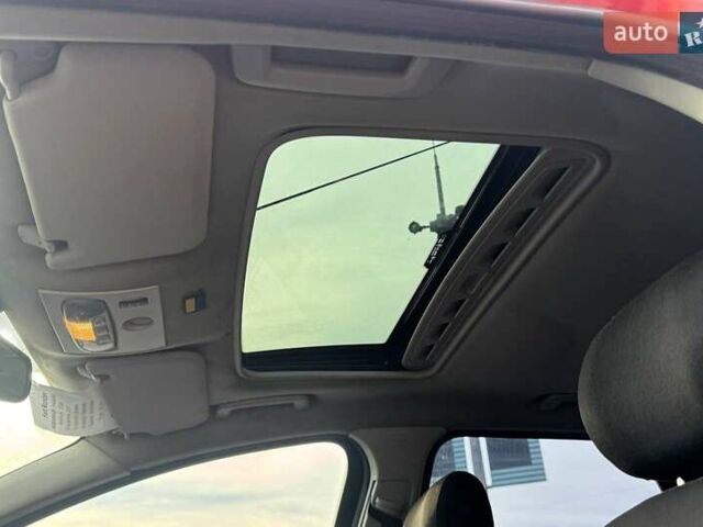 Красный Форд Мондео, объемом двигателя 2 л и пробегом 266 тыс. км за 5990 $, фото 25 на Automoto.ua