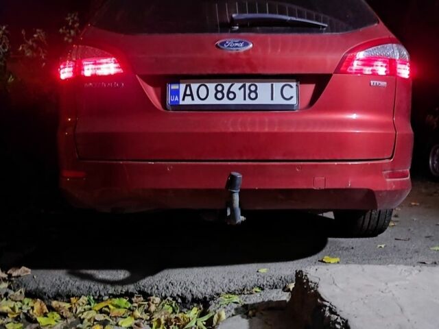 Червоний Форд Мондео, об'ємом двигуна 2 л та пробігом 300 тис. км за 5999 $, фото 11 на Automoto.ua
