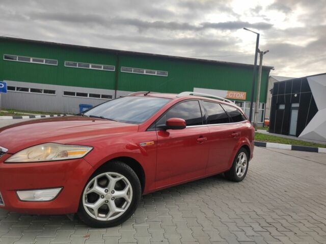 Червоний Форд Мондео, об'ємом двигуна 2 л та пробігом 300 тис. км за 5999 $, фото 4 на Automoto.ua