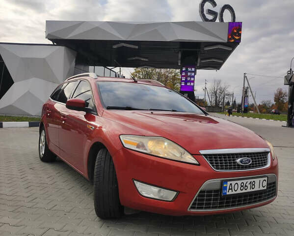 Красный Форд Мондео, объемом двигателя 2 л и пробегом 470 тыс. км за 5999 $, фото 10 на Automoto.ua