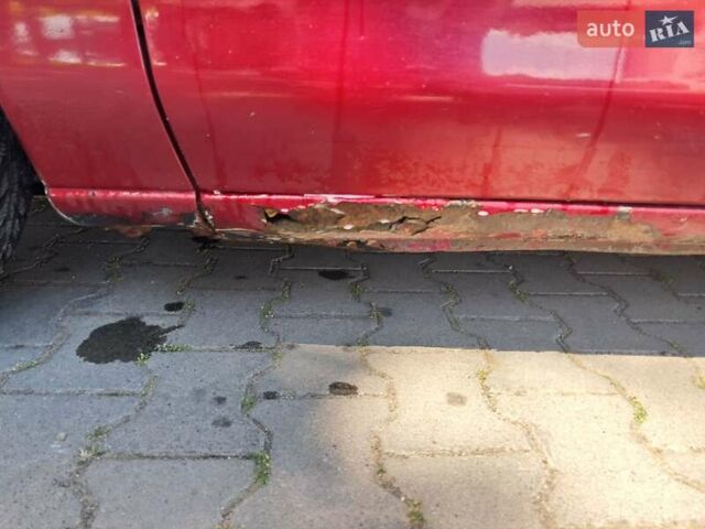 Червоний Форд Мондео, об'ємом двигуна 1.8 л та пробігом 413 тис. км за 1350 $, фото 34 на Automoto.ua