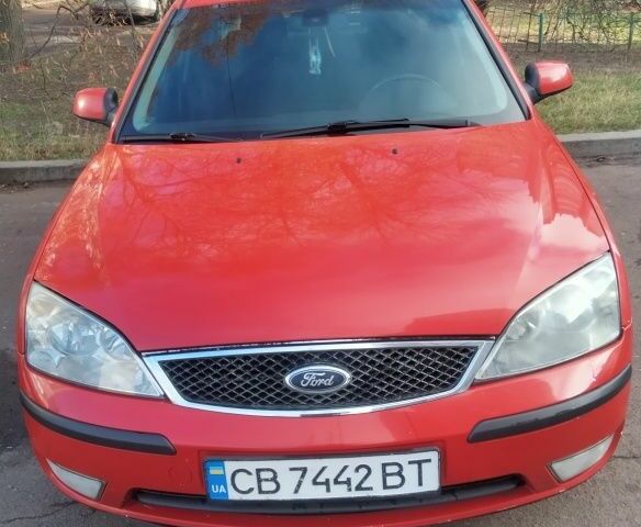 Красный Форд Мондео, объемом двигателя 2 л и пробегом 314 тыс. км за 3972 $, фото 7 на Automoto.ua