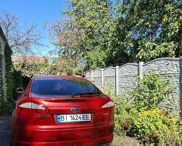 Красный Форд Мондео, объемом двигателя 1.8 л и пробегом 178 тыс. км за 7800 $, фото 4 на Automoto.ua