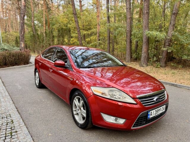 Форд Мондео 2008 в Днепре (Днепропетровске) на Automoto.ua Красный Форд Мондео, объемом двигателя 2 л и пробегом 307 тыс. км за 6700 $, фото 2 на Automoto.ua