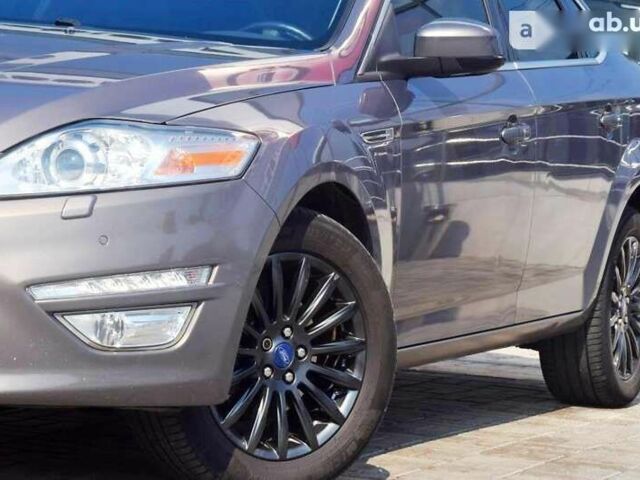 Форд Мондео, объемом двигателя 2 л и пробегом 156 тыс. км за 9900 $, фото 9 на Automoto.ua