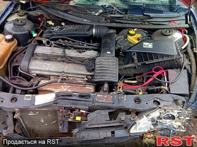 Форд Мондео, объемом двигателя 1.8 л и пробегом 200 тыс. км за 400 $, фото 4 на Automoto.ua