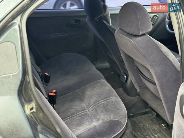 Форд Мондео, объемом двигателя 2 л и пробегом 350 тыс. км за 2000 $, фото 5 на Automoto.ua