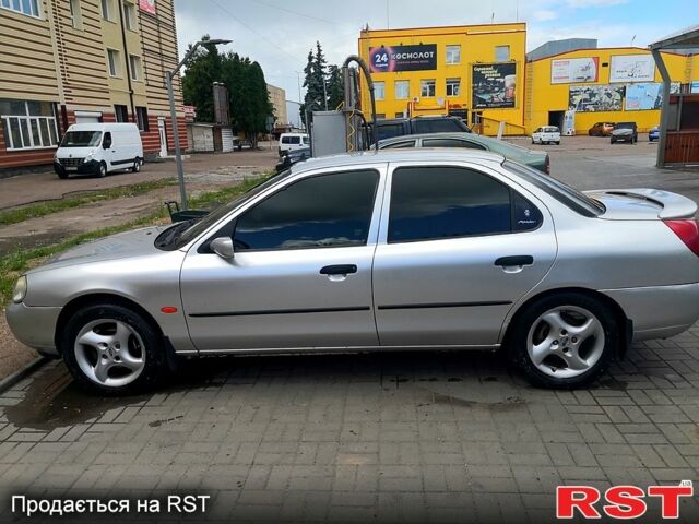 Форд Мондео, объемом двигателя 18 л и пробегом 296 тыс. км за 3000 $, фото 4 на Automoto.ua