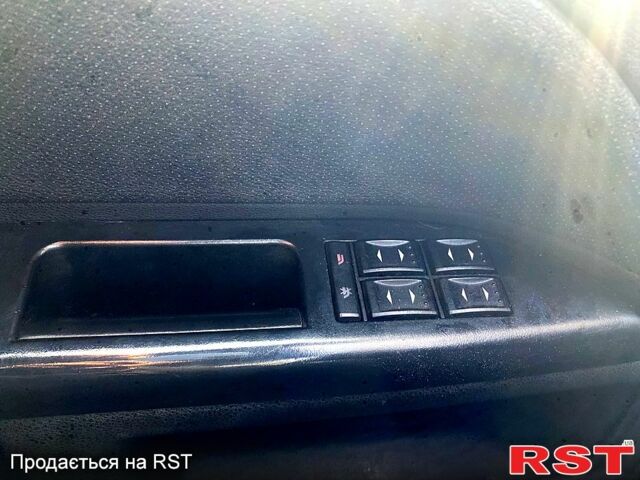 Форд Мондео, объемом двигателя 20 л и пробегом 365 тыс. км за 3700 $, фото 8 на Automoto.ua