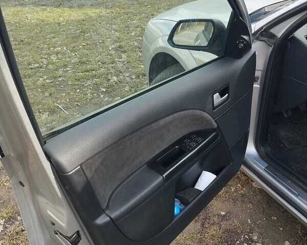 Форд Мондео, объемом двигателя 2 л и пробегом 230 тыс. км за 2999 $, фото 8 на Automoto.ua