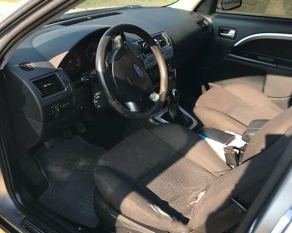 Форд Мондео, объемом двигателя 1.8 л и пробегом 285 тыс. км за 3350 $, фото 9 на Automoto.ua
