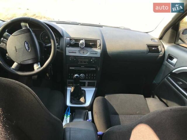 Форд Мондео, объемом двигателя 1.8 л и пробегом 285 тыс. км за 3350 $, фото 7 на Automoto.ua