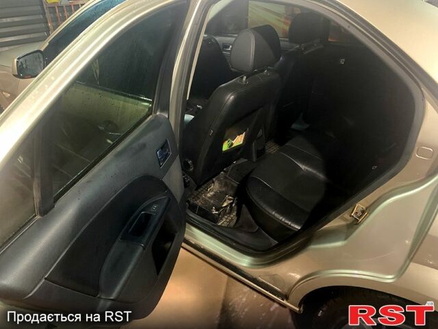 Форд Мондео, об'ємом двигуна 2 л та пробігом 202 тис. км за 3500 $, фото 2 на Automoto.ua