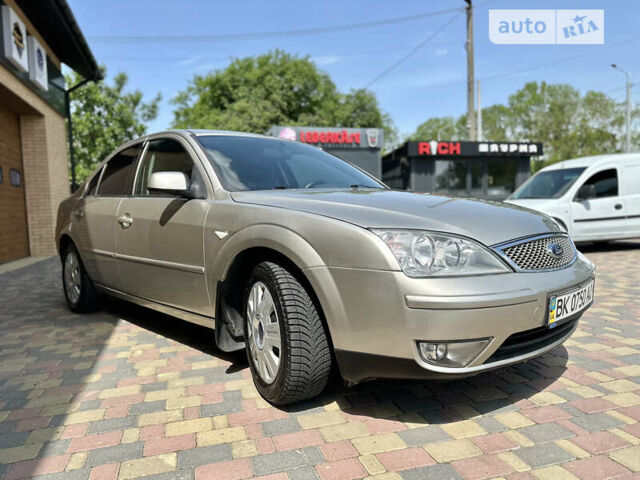 Форд Мондео, об'ємом двигуна 2 л та пробігом 296 тис. км за 4150 $, фото 2 на Automoto.ua