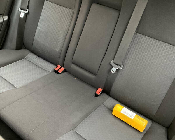 Форд Мондео, об'ємом двигуна 2 л та пробігом 470 тис. км за 4000 $, фото 12 на Automoto.ua