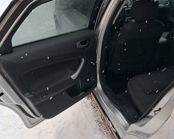 Форд Мондео, объемом двигателя 2.3 л и пробегом 221 тыс. км за 6500 $, фото 15 на Automoto.ua