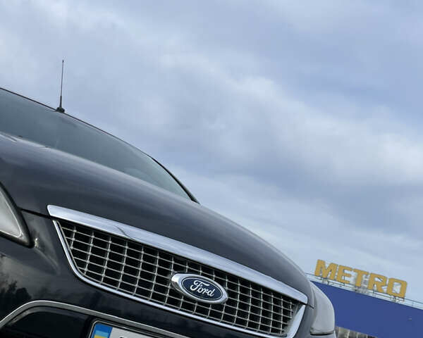 Форд Мондео, объемом двигателя 2.5 л и пробегом 224 тыс. км за 6500 $, фото 23 на Automoto.ua