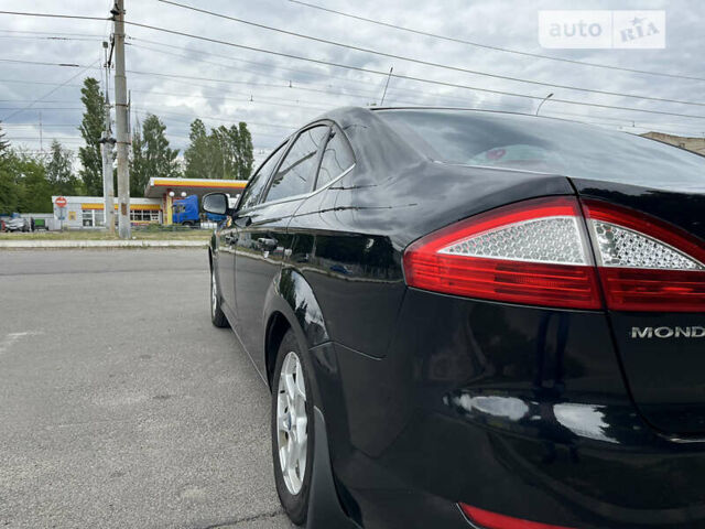 Форд Мондео, об'ємом двигуна 2.26 л та пробігом 217 тис. км за 9200 $, фото 6 на Automoto.ua