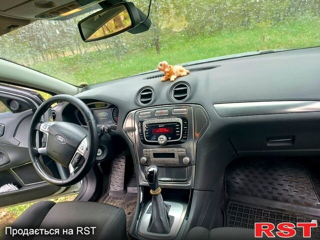 Форд Мондео, об'ємом двигуна 2.3 л та пробігом 205 тис. км за 8000 $, фото 4 на Automoto.ua