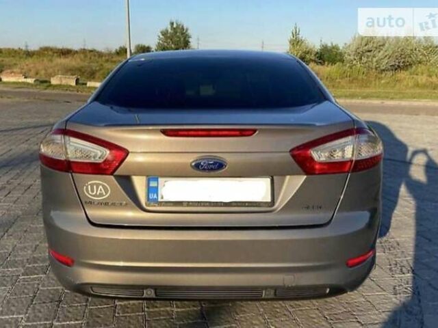 Форд Мондео, об'ємом двигуна 1.6 л та пробігом 128 тис. км за 7500 $, фото 8 на Automoto.ua