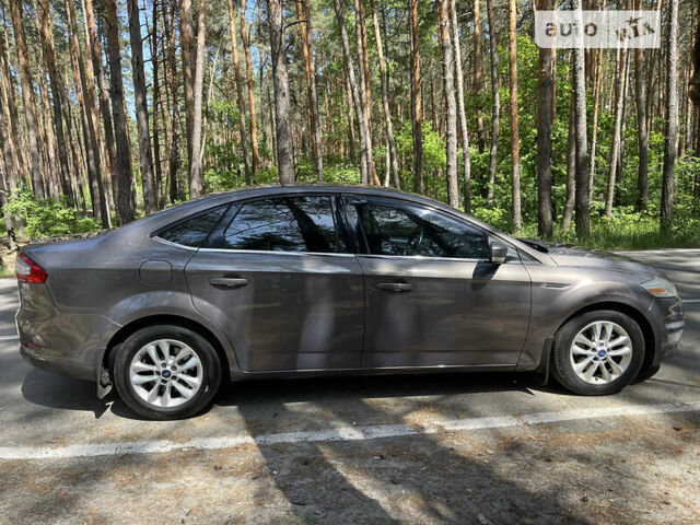 Форд Мондео, объемом двигателя 1.6 л и пробегом 295 тыс. км за 9200 $, фото 7 на Automoto.ua