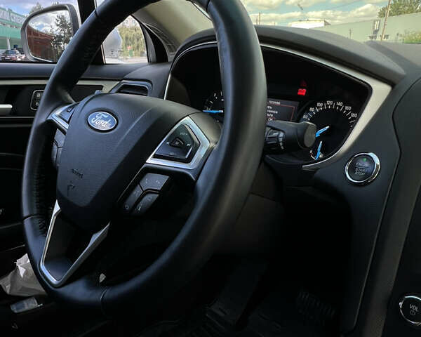 Форд Мондео, объемом двигателя 2 л и пробегом 86 тыс. км за 15300 $, фото 28 на Automoto.ua