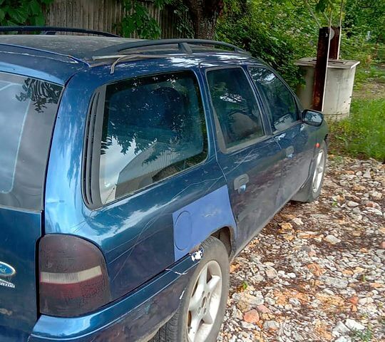 Форд Мондео, об'ємом двигуна 1.6 л та пробігом 250 тис. км за 1100 $, фото 4 на Automoto.ua