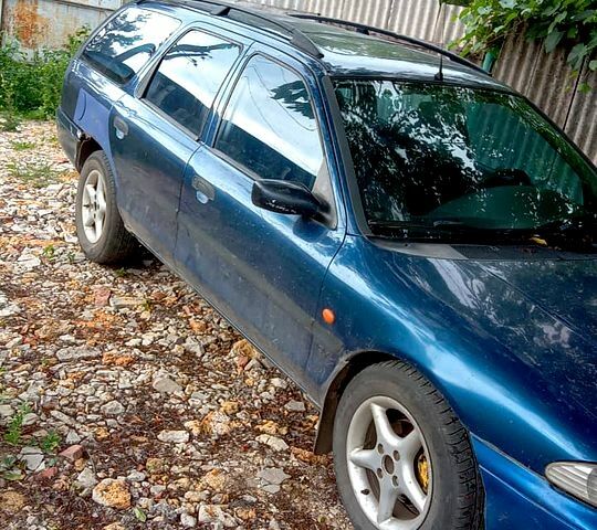 Форд Мондео, об'ємом двигуна 1.6 л та пробігом 250 тис. км за 1100 $, фото 6 на Automoto.ua